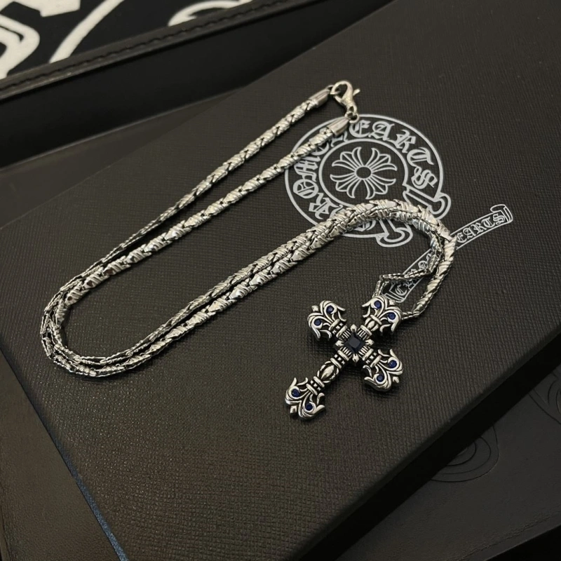 Breathable Chrxmx Hxxrts Necklaces 299712