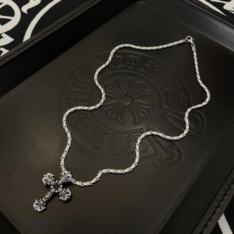 Breathable Chrxmx Hxxrts Necklaces 299712