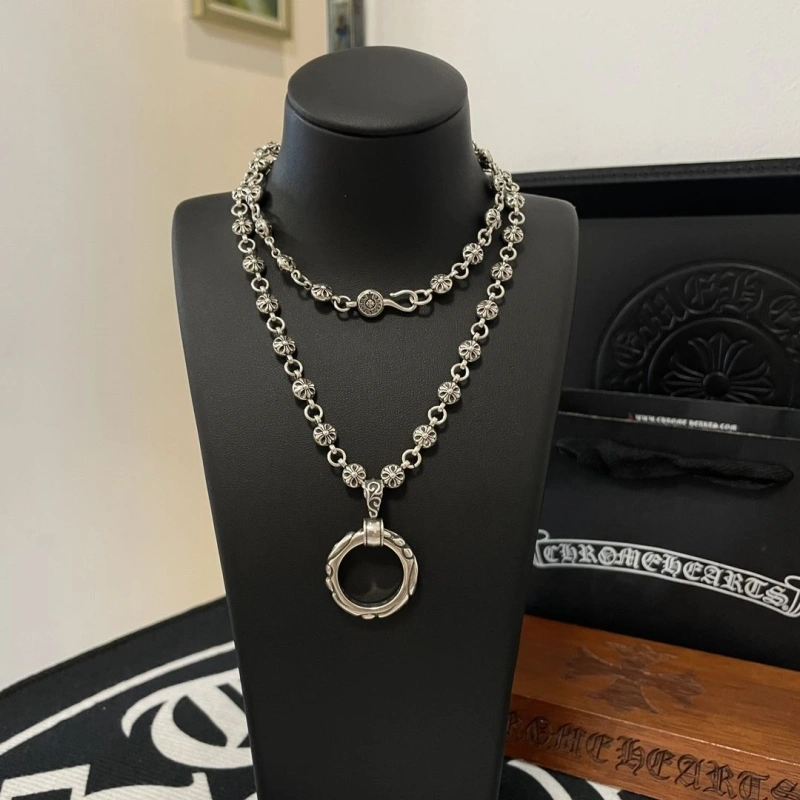 Durable Chrxmx Hxxrts Necklaces 299706