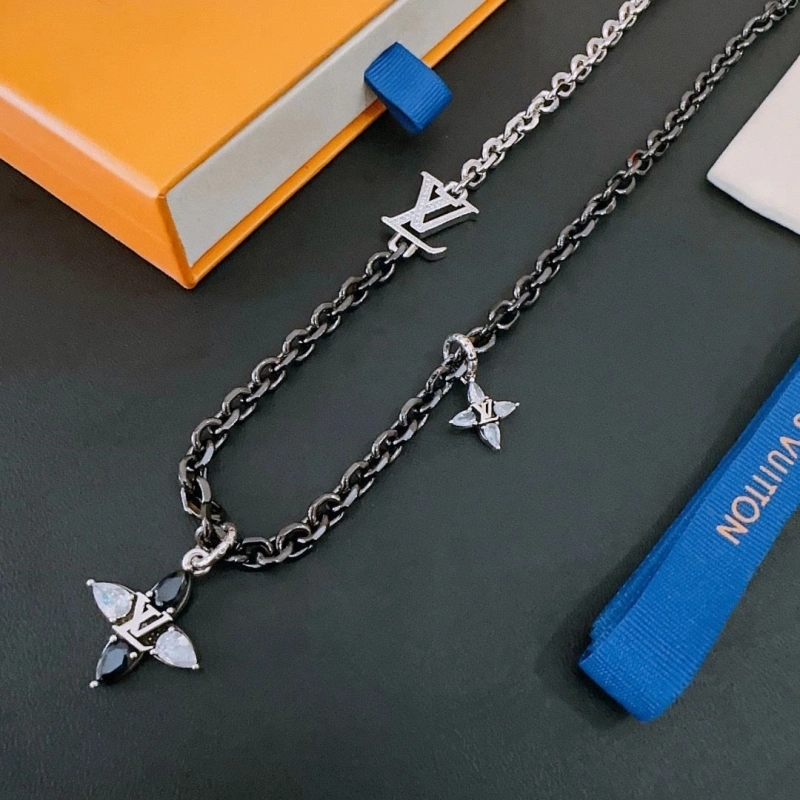 LX Necklaces Durable 310804
