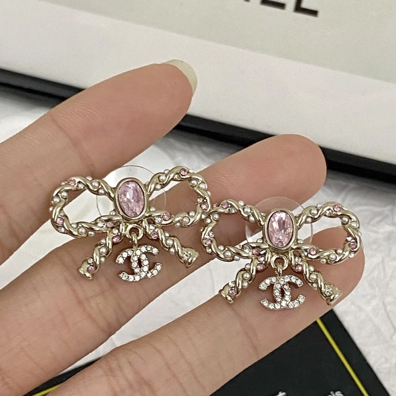 Stylish Chxnxl Earrings 288968