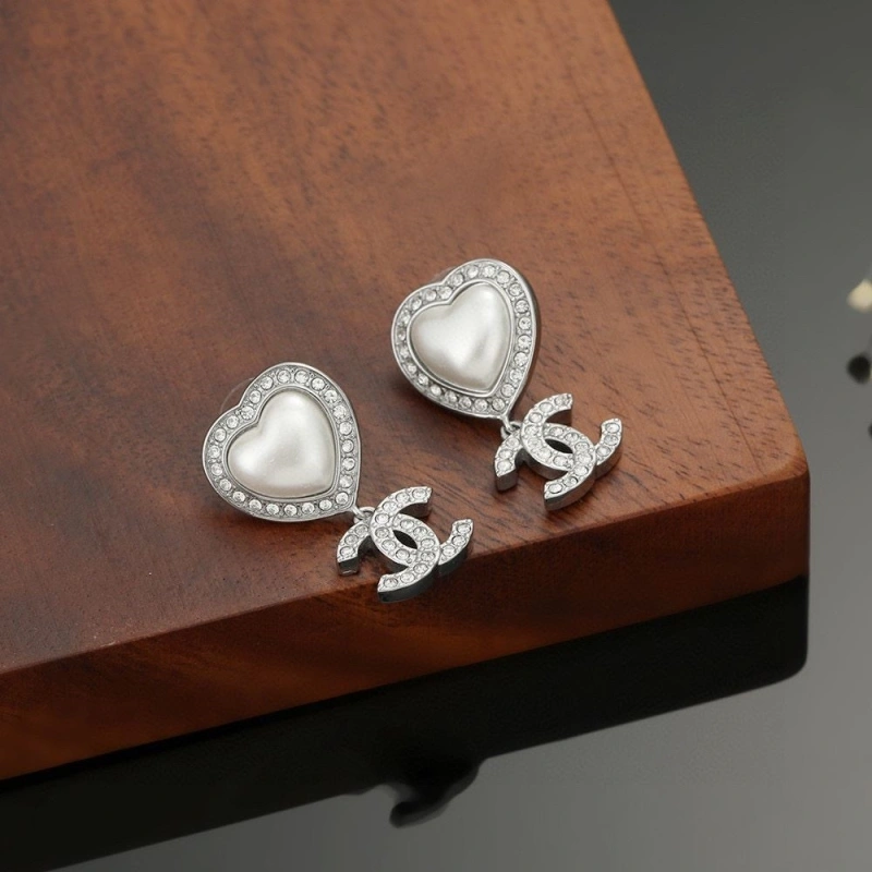 Comfortable Chxnxl Earrings 288954