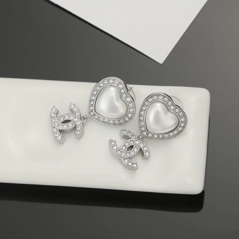 Comfortable Chxnxl Earrings 288954
