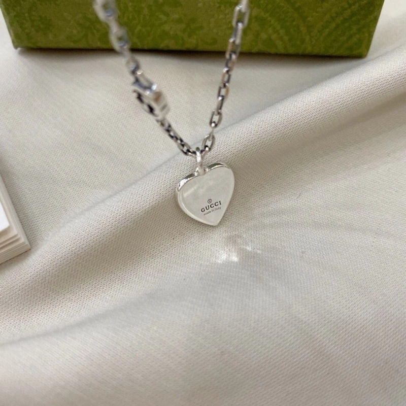 Reliable Gxccx Necklaces 305107