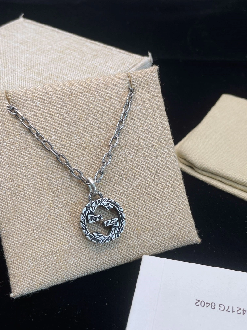 Gxccx Necklaces Popular 305147