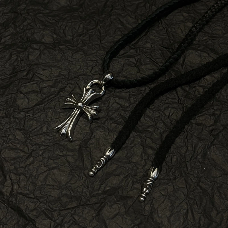 Unique Chrxmx Hxxrts Necklaces 299697