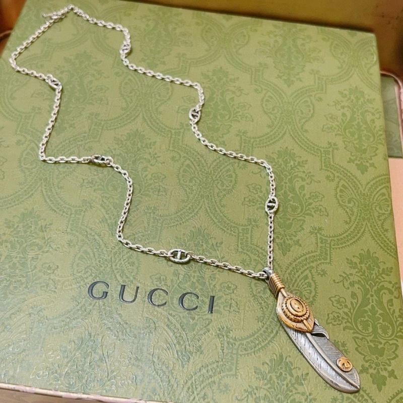 Compact Gxccx Necklaces 305092