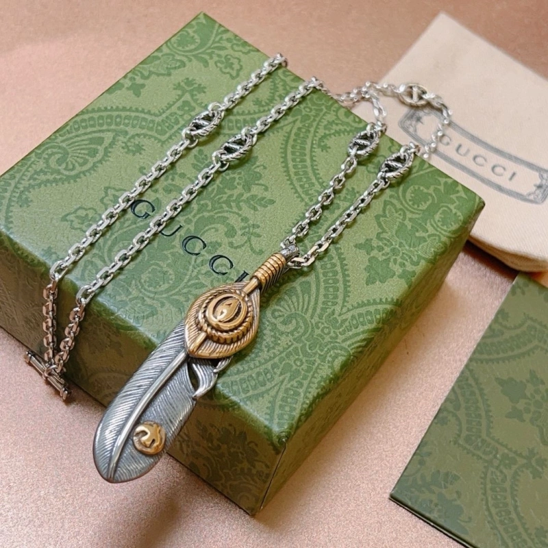 Compact Gxccx Necklaces 305092