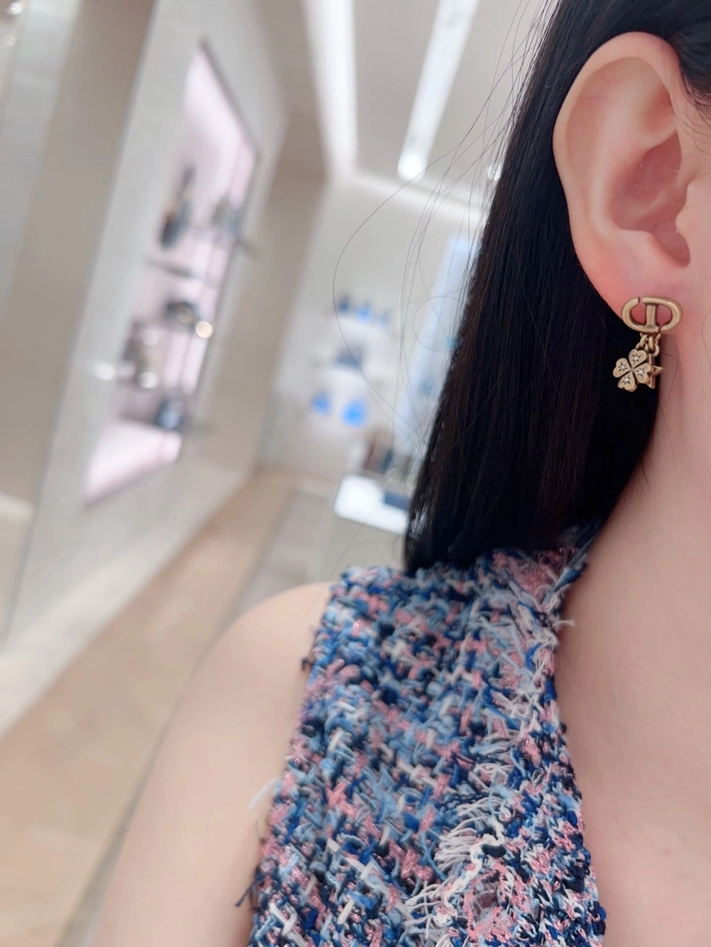 Minimalist Christian Dxxr Earrings 294890