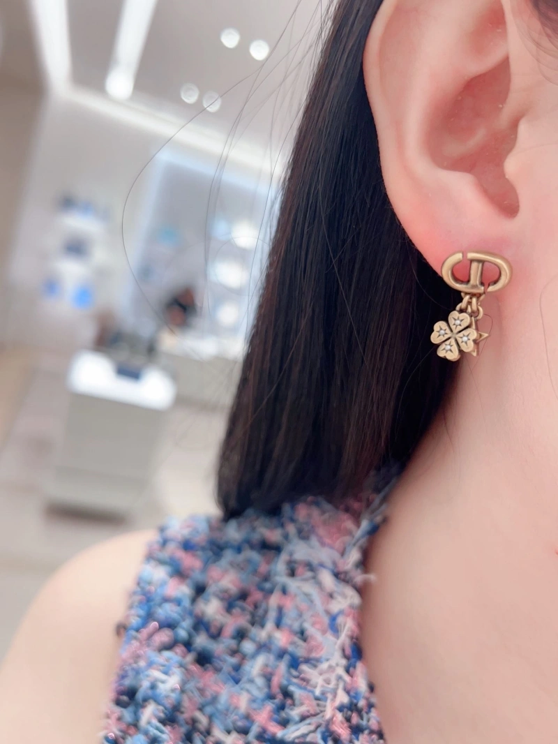 Minimalist Christian Dxxr Earrings 294890