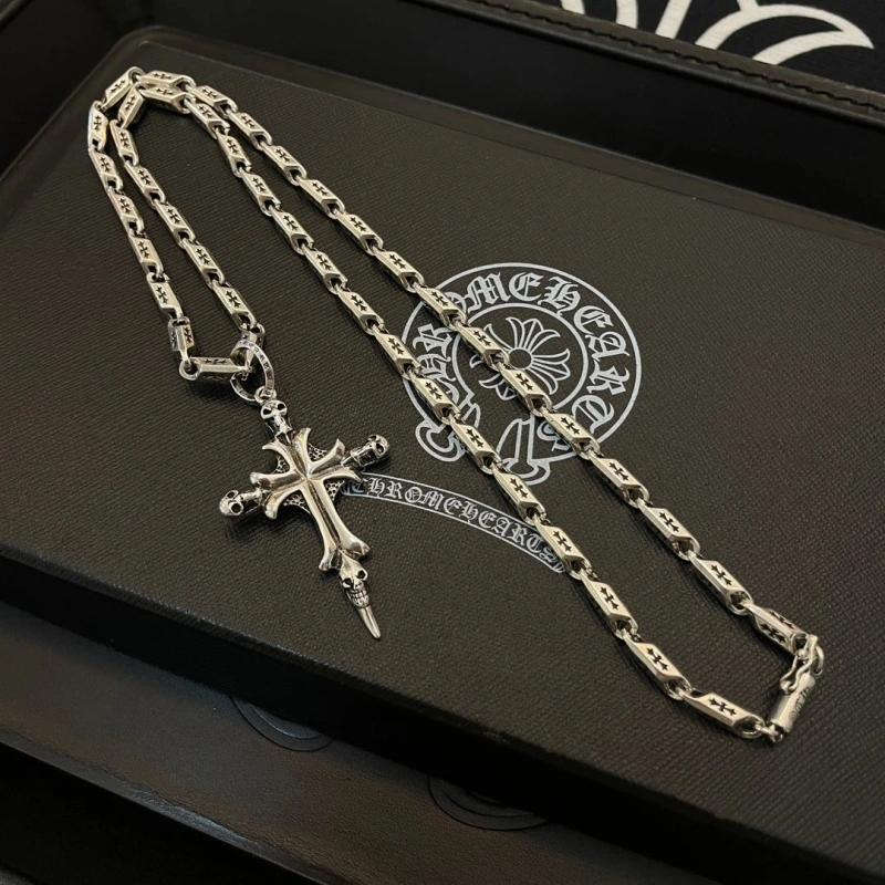 Bright Chrxmx Hxxrts Necklaces 299685