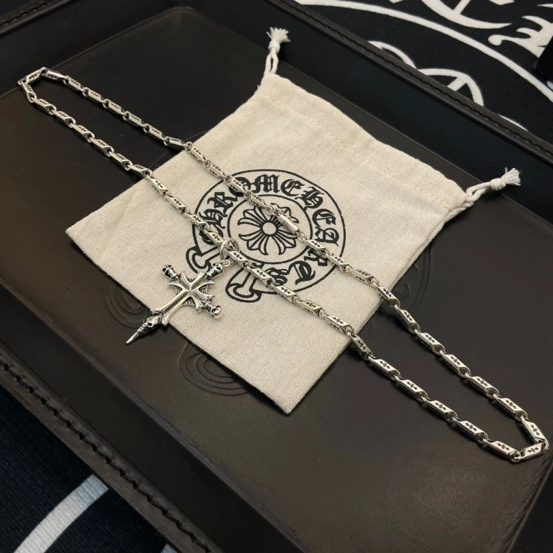 Bright Chrxmx Hxxrts Necklaces 299685