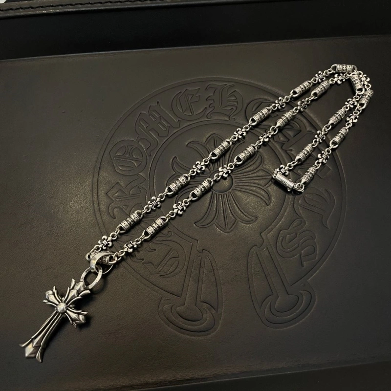 Chrxmx Hxxrts Necklaces Compact 299676