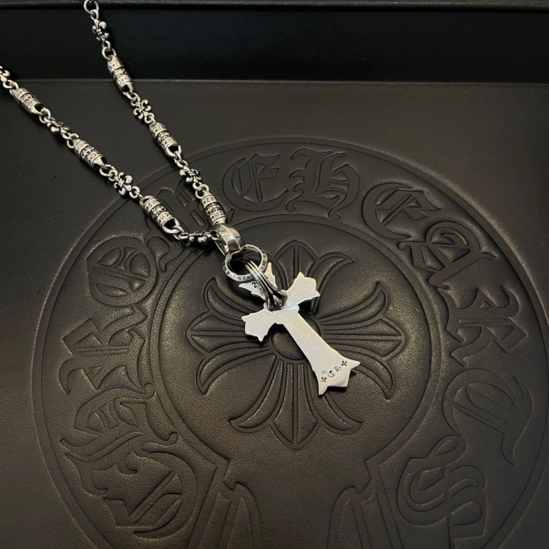 Chrxmx Hxxrts Necklaces Compact 299676