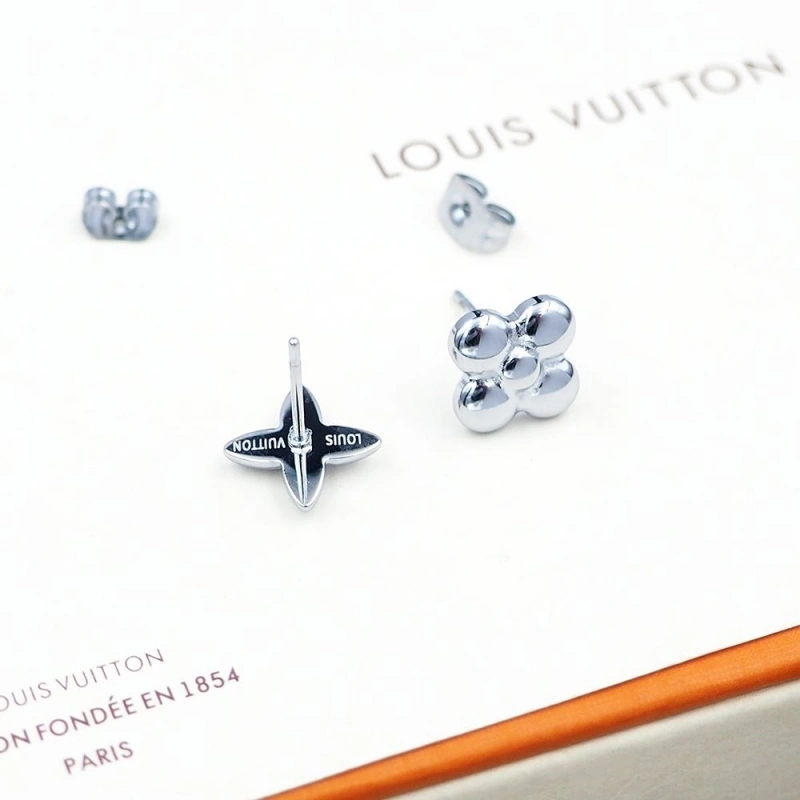 LX Earrings Versatile 311028
