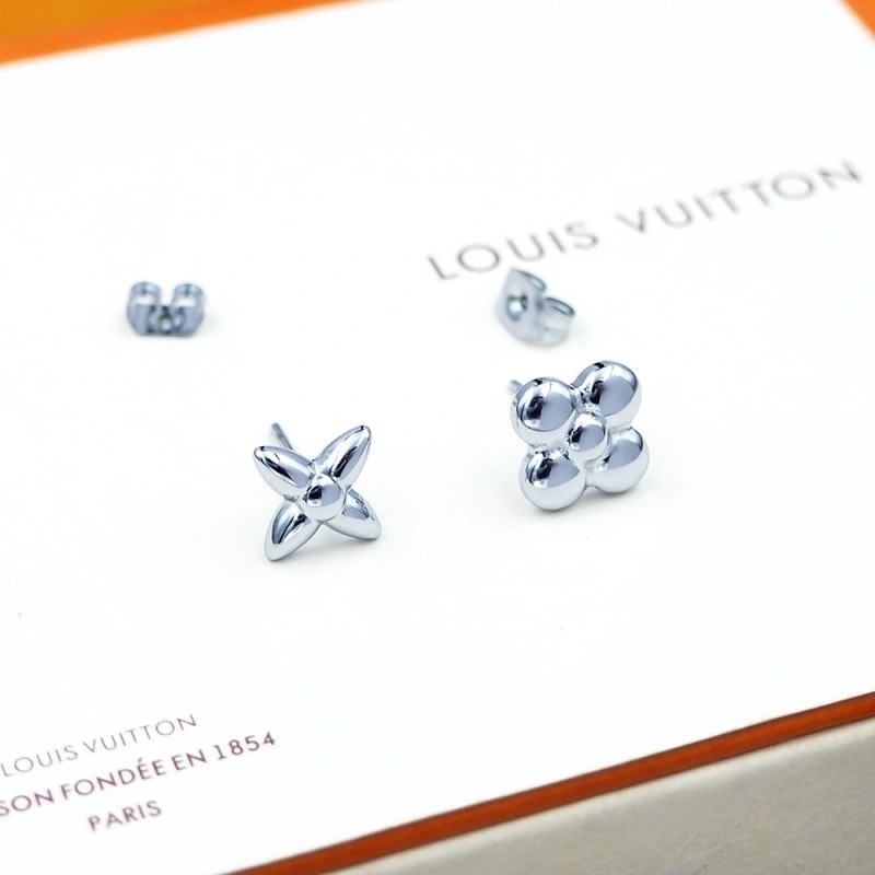 LX Earrings Versatile 311028