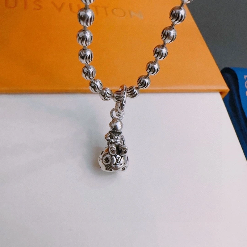 Comfortable LX Necklaces 310799