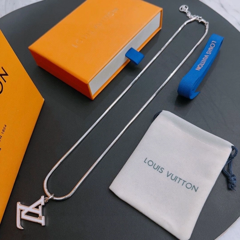 LX Necklaces Sleek 310809