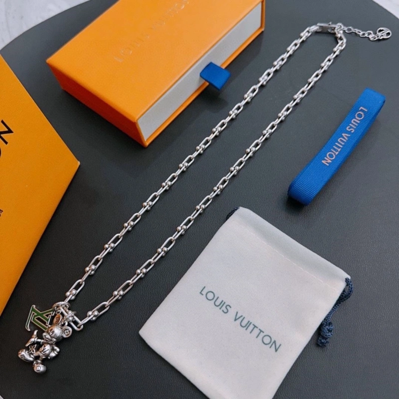 LX Necklaces Compact 310811