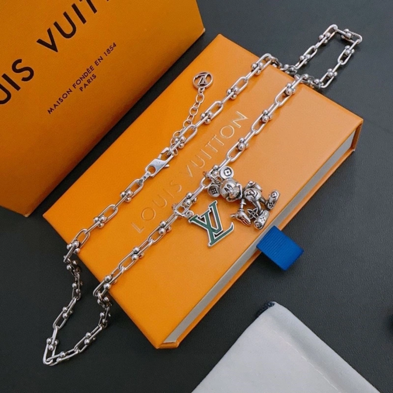 LX Necklaces Compact 310811