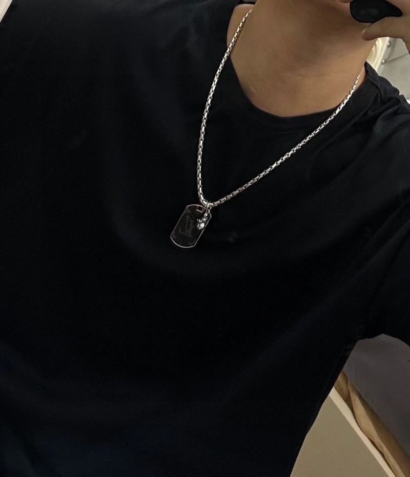 Resilient LX Necklaces 310790