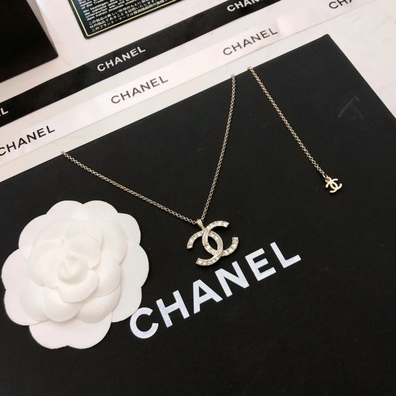 NewStyle Chxnxl Necklaces 288235