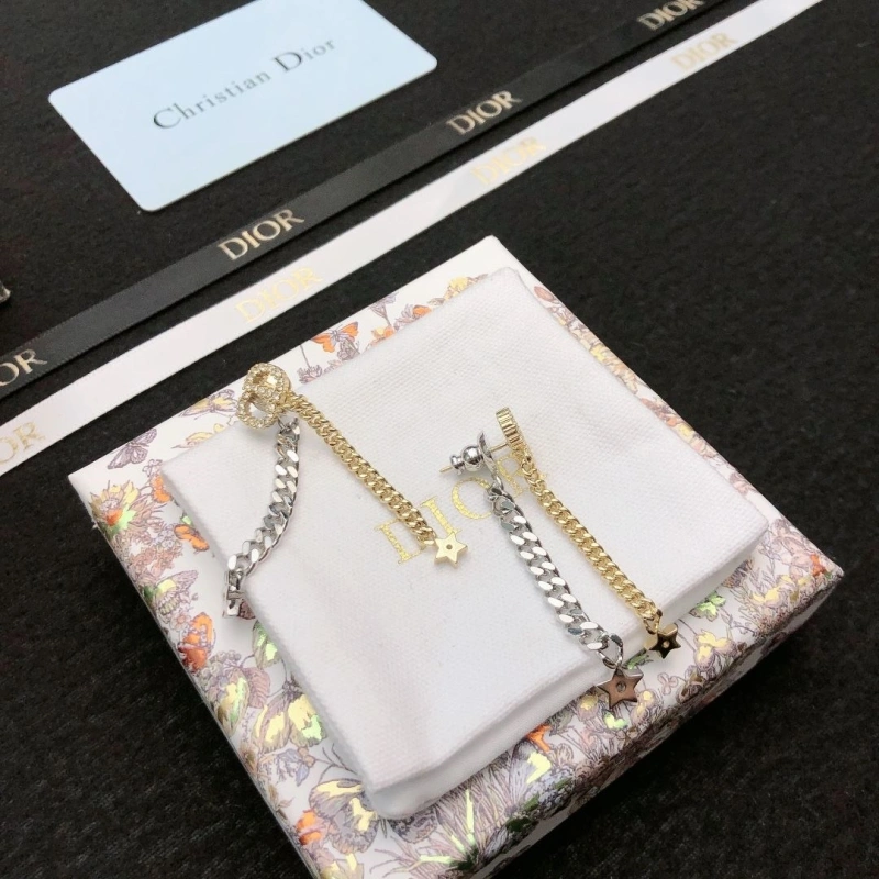 Sophisticated Christian Dxxr Earrings 294885