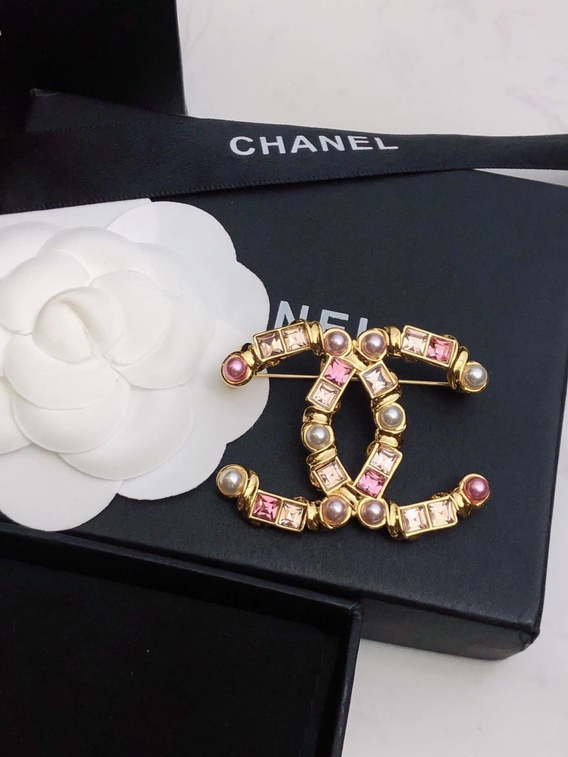 Sophisticated Chxnxl Brooches 289300