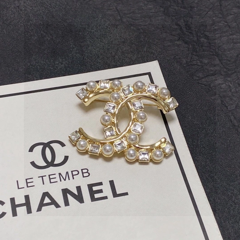 Comfortable Chxnxl Brooches 289285