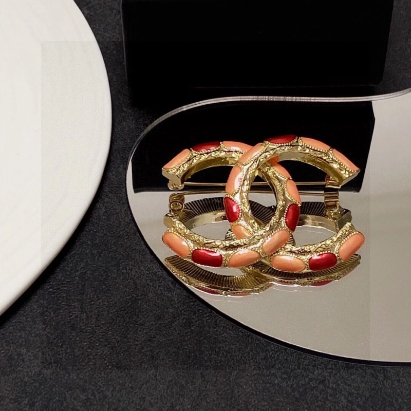Comfortable Chxnxl Brooches 289278