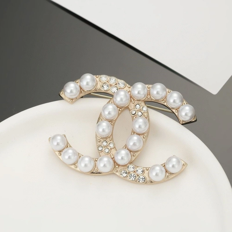 SportInspired Chxnxl Brooches 289277
