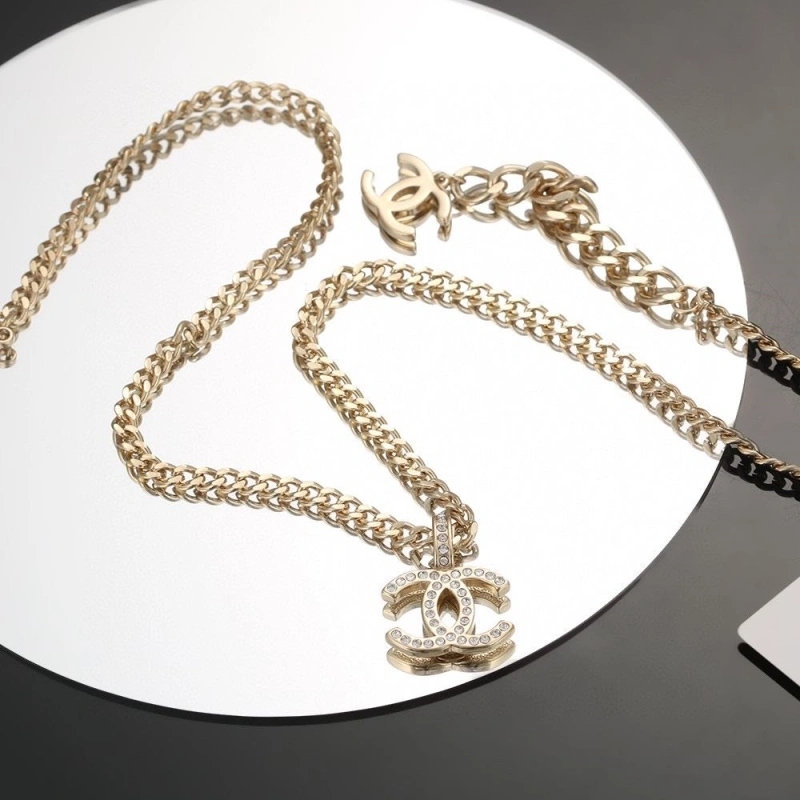 WellDesigned Chxnxl Necklaces 288232