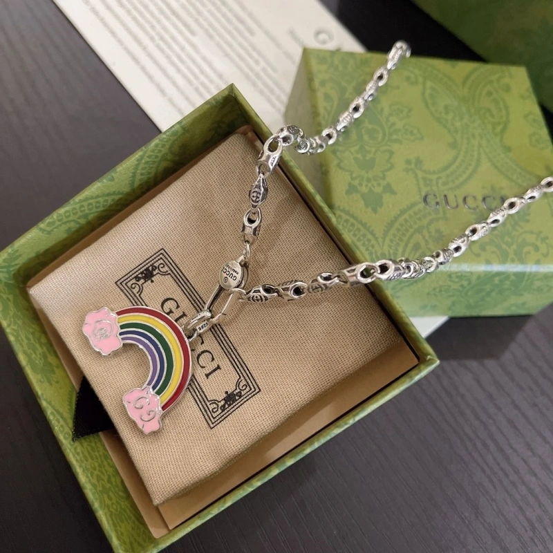 Bright Gxccx Necklaces 305096