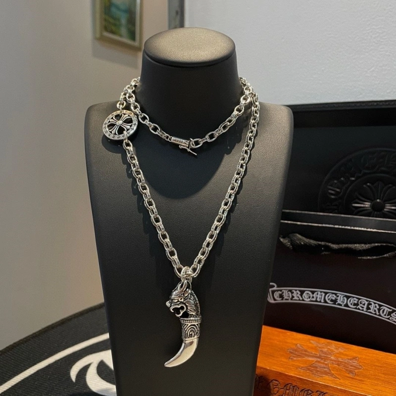 UrbanStyle Chrxmx Hxxrts Necklaces 299673