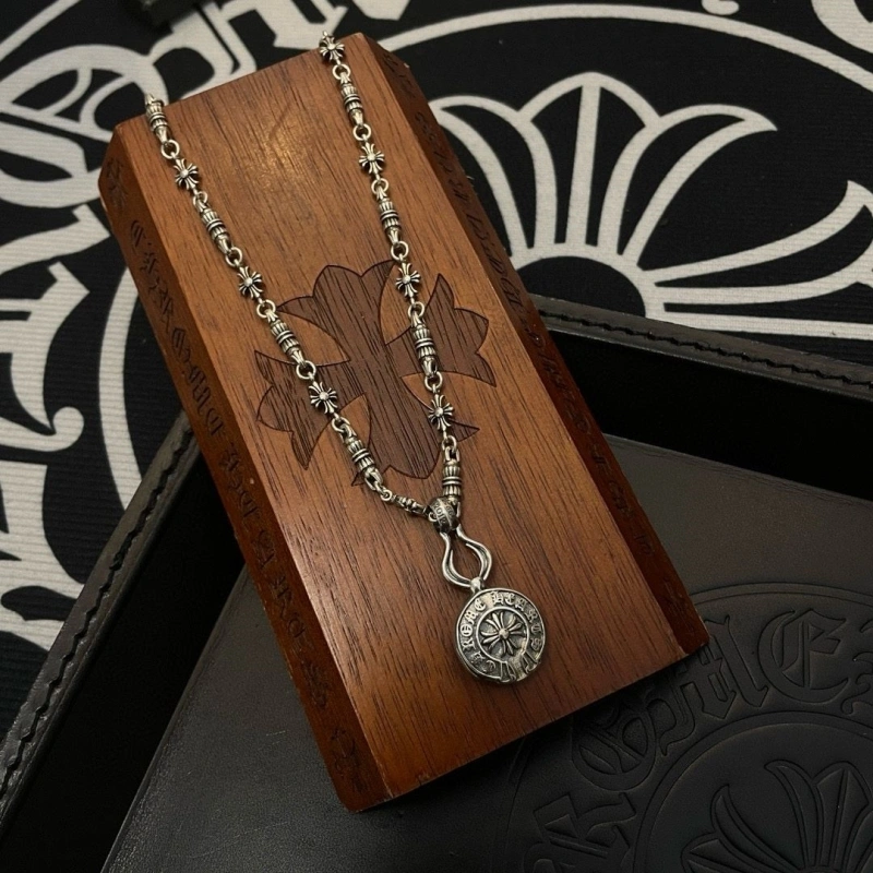 Refined Chrxmx Hxxrts Necklaces 299664
