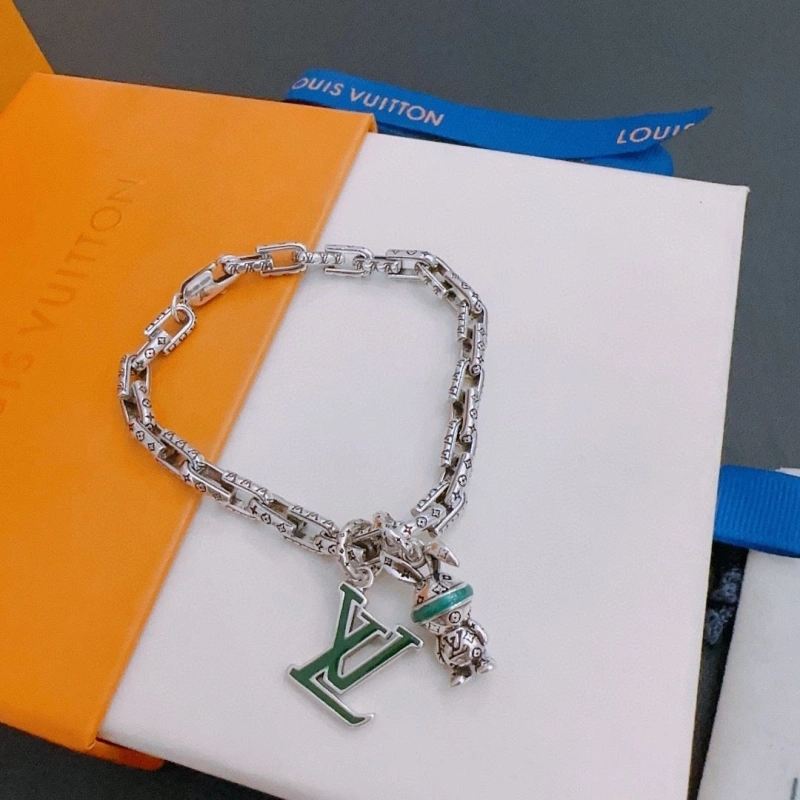 Versatile LX Necklaces 310784