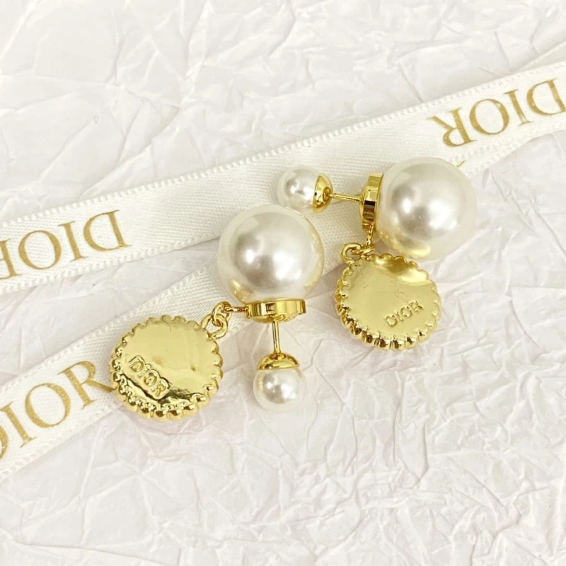 Christian Dxxr Earrings HighQuality 294881