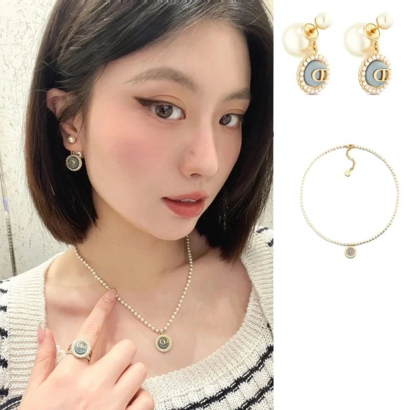 Timeless Christian Dxxr Earrings 294873