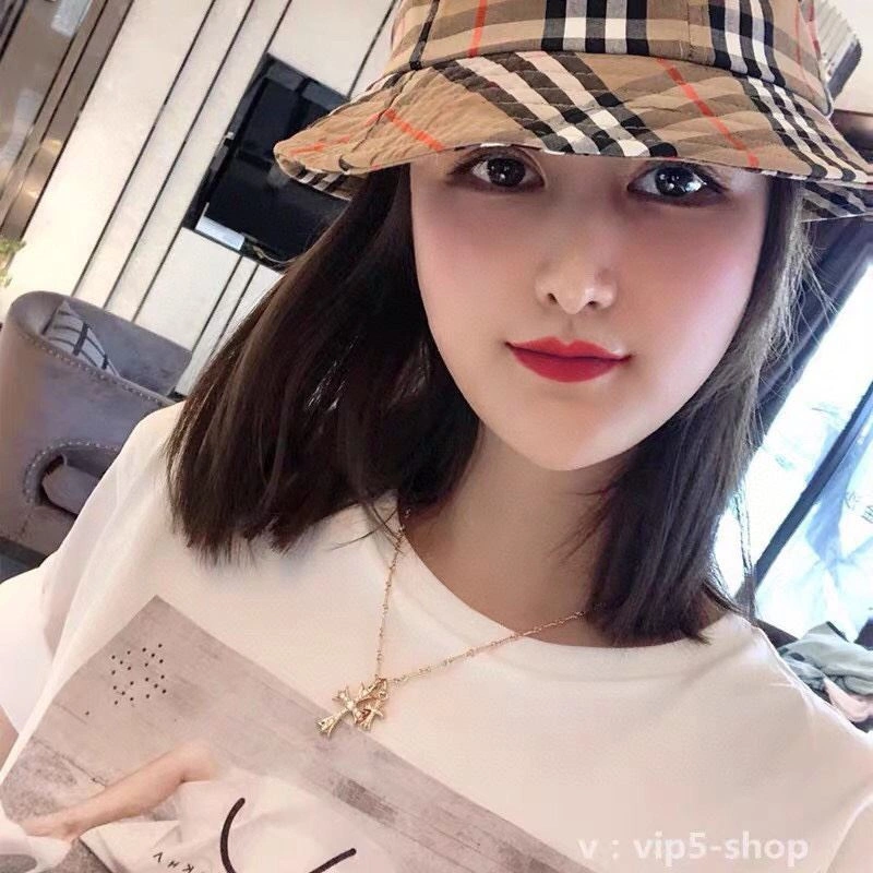 GoAnywhere Chrxmx Hxxrts Necklaces 299665