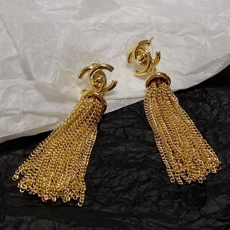 Efficient Chxnxl Earrings 288926