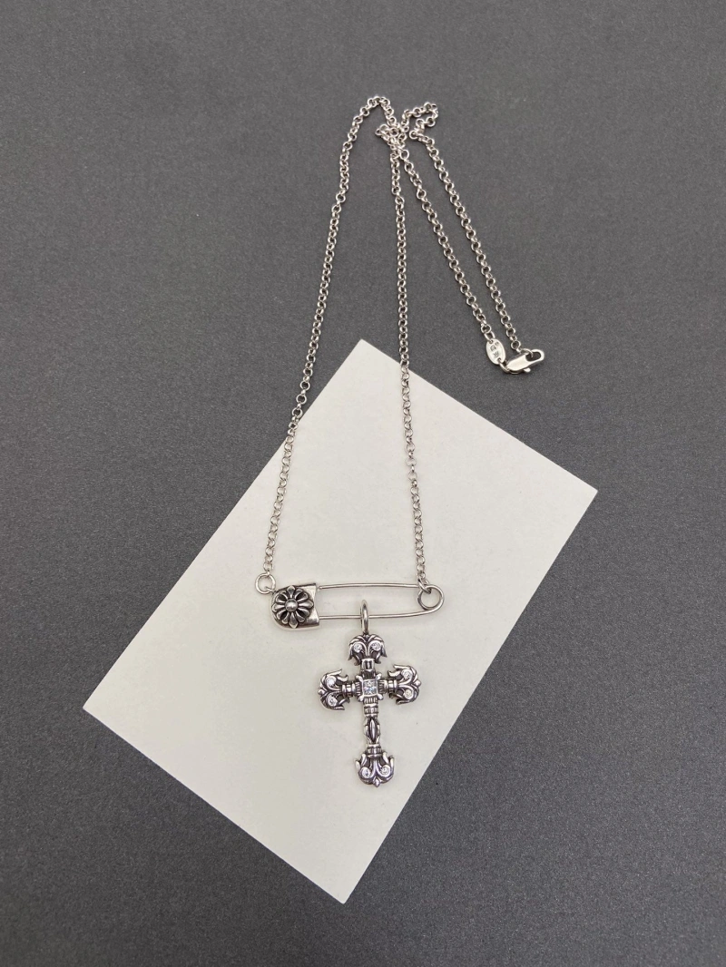 Elegant Chrxmx Hxxrts Necklaces 299655