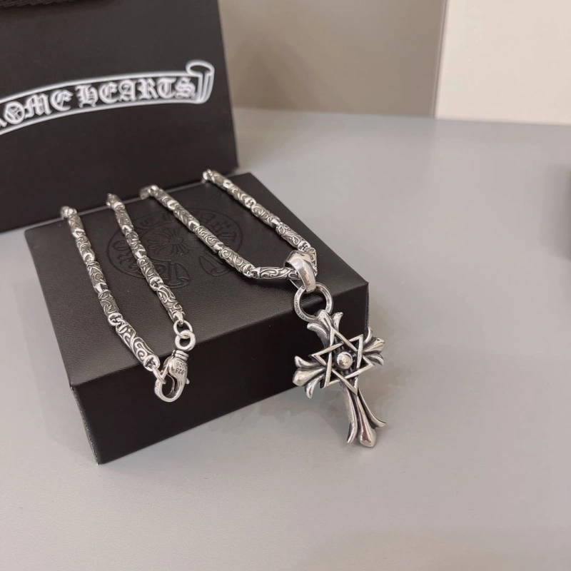Sophisticated Chrxmx Hxxrts Necklaces 299647