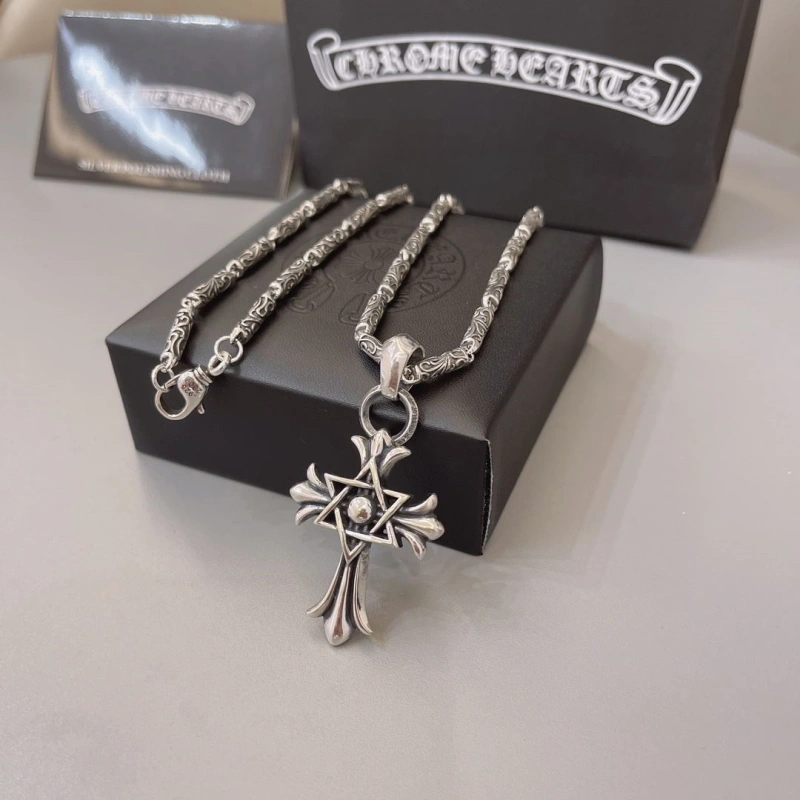 Sophisticated Chrxmx Hxxrts Necklaces 299647