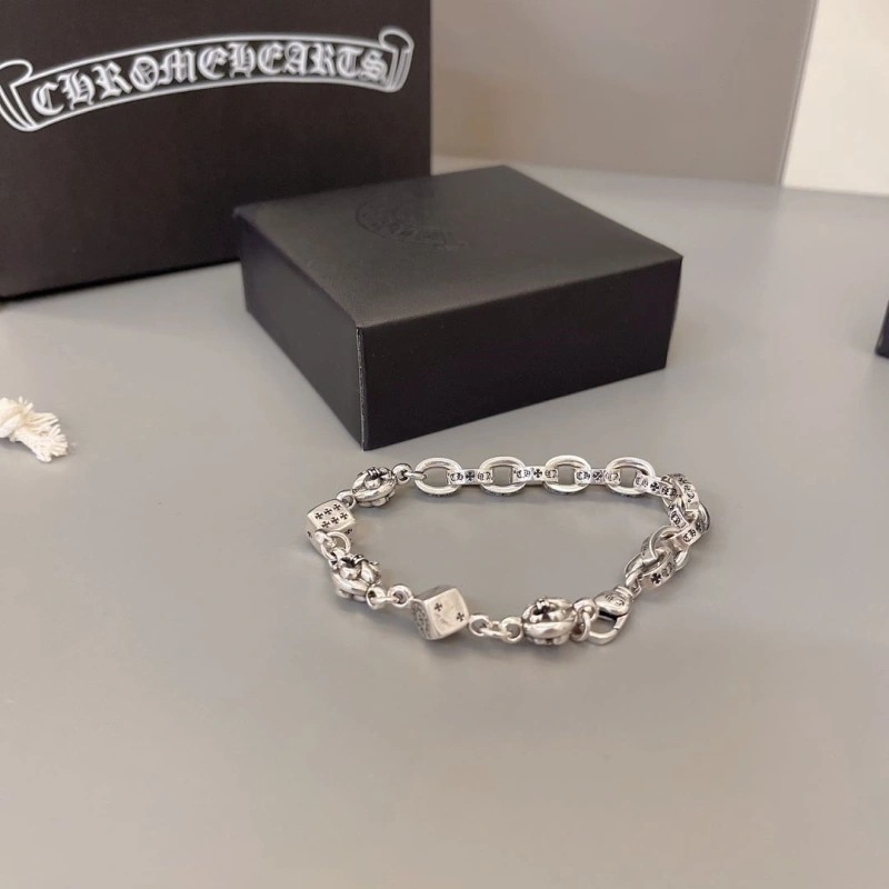 Sophisticated Chrxmx Hxxrts Bracelets 300147