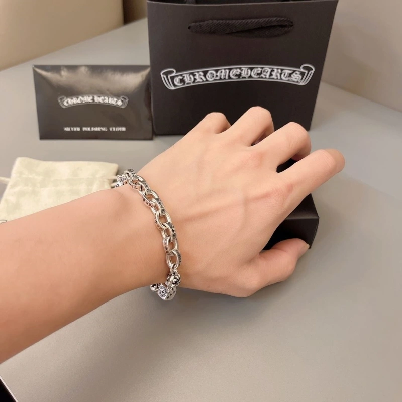 Sophisticated Chrxmx Hxxrts Bracelets 300147