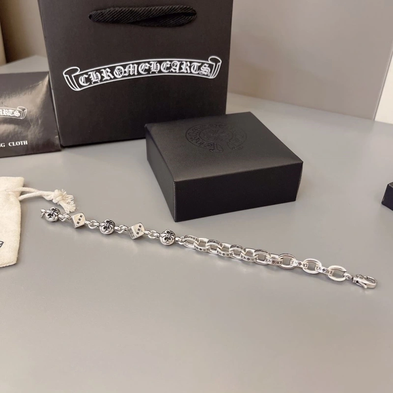 Sophisticated Chrxmx Hxxrts Bracelets 300147