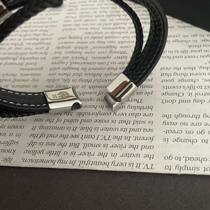 Durable Chrxmx Hxxrts Bracelets 300146