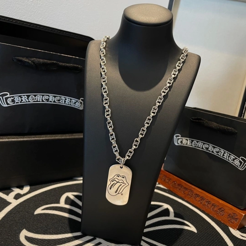 DailyWear Chrxmx Hxxrts Necklaces 299642