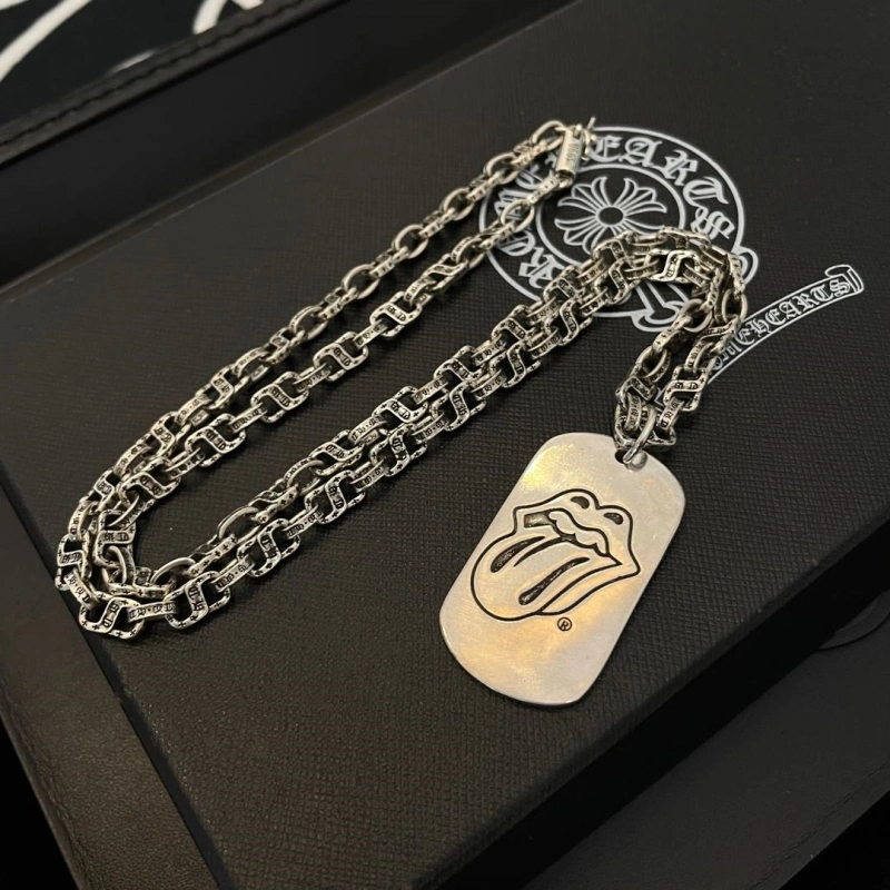 DailyWear Chrxmx Hxxrts Necklaces 299642