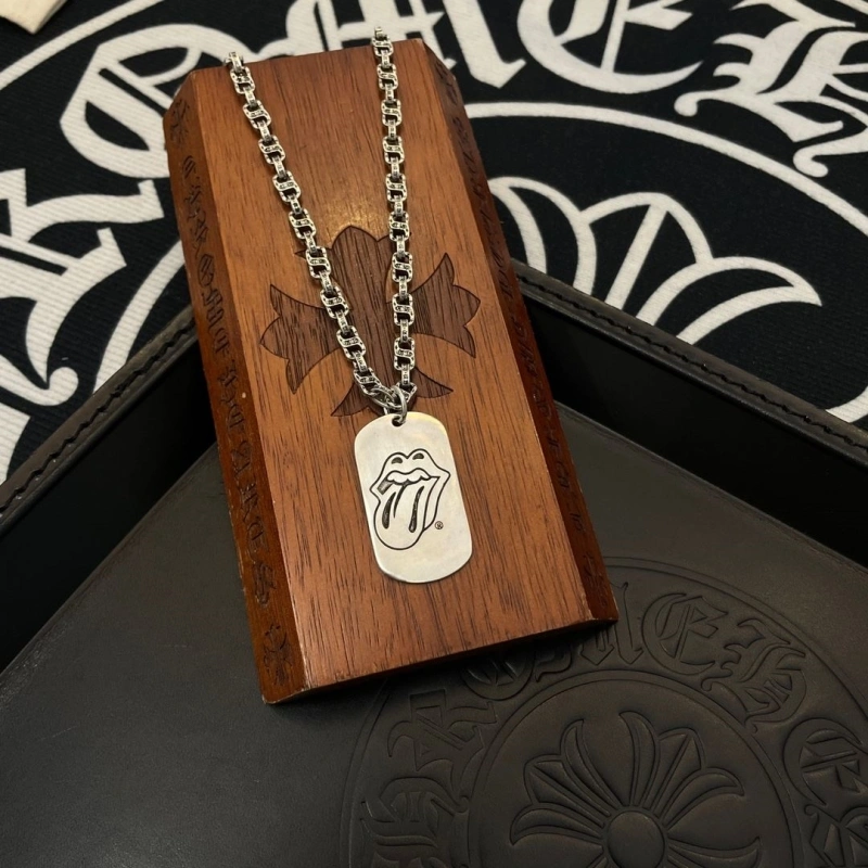 DailyWear Chrxmx Hxxrts Necklaces 299642